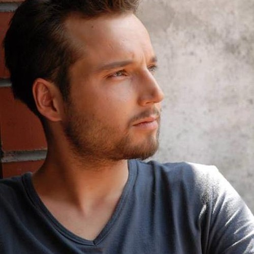 Adrian Perdjon