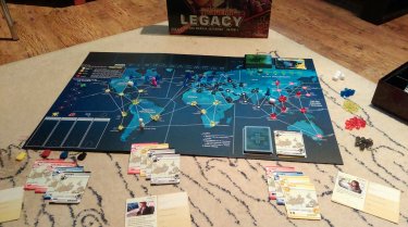 Pandemic Legacy: Sezon 1